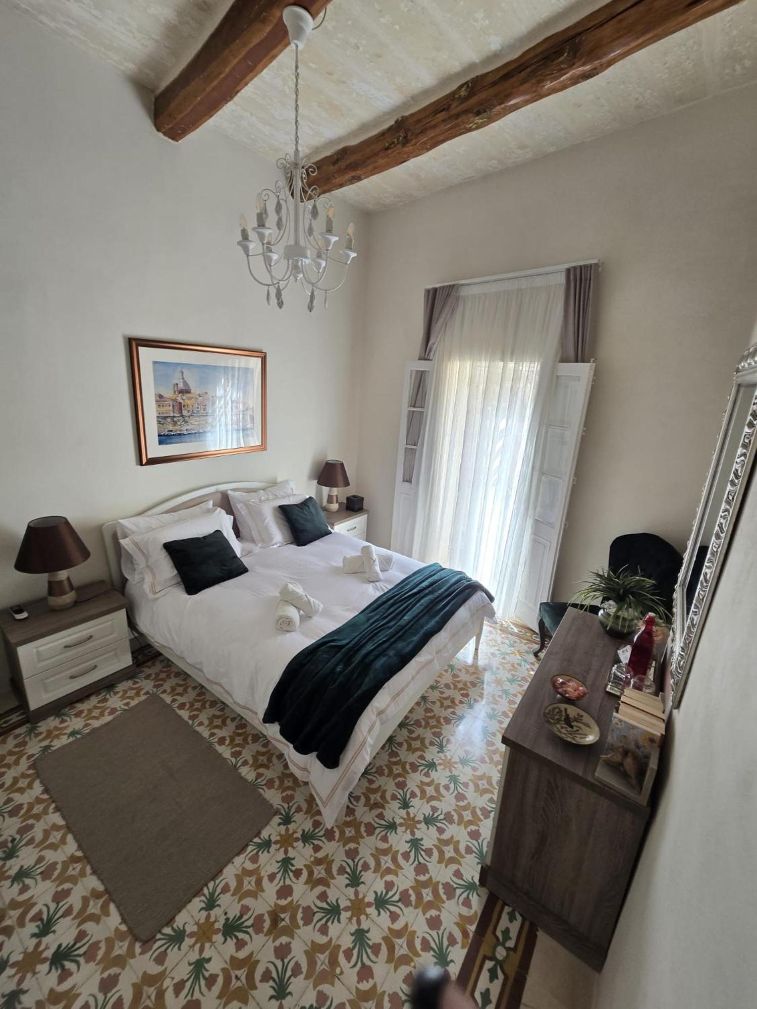 Amelie - Charming Townhouse In The Heart Of Rabat Villa Екстериор снимка